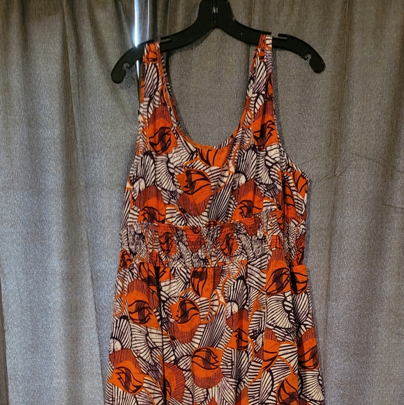 Eshakti maxi dress - Picture 1 of 3